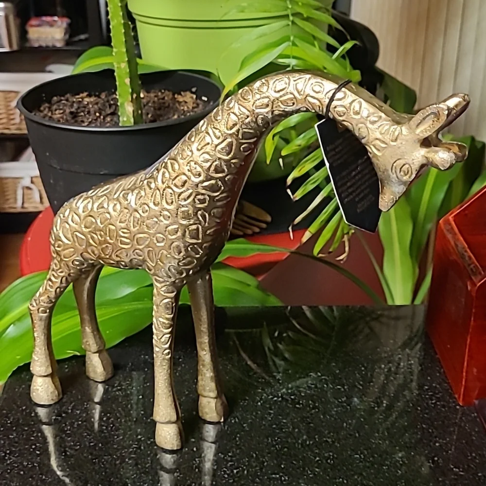 Metal Giraffe - Picture 4 of 13